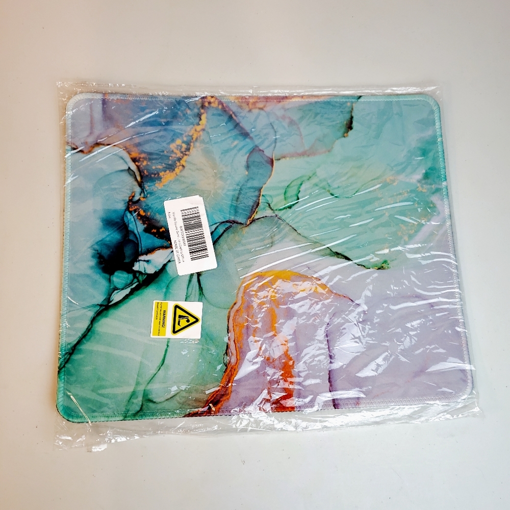 12" x 10" mouse pad green